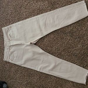 Womans Levi's wedge jeans in off white. Size 30